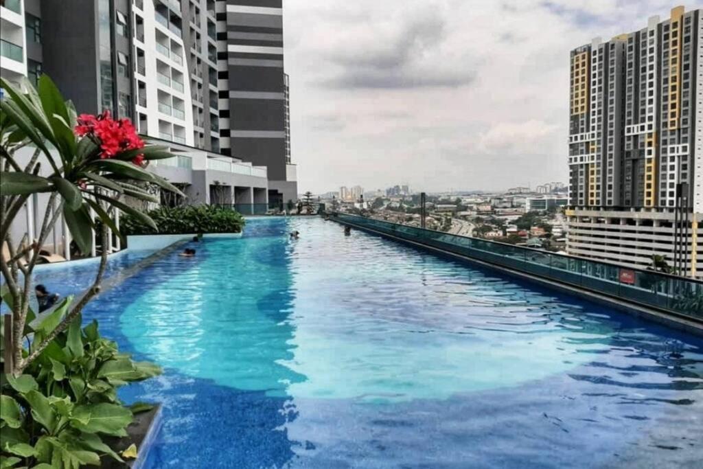 Symphony Tower Studio #9 With Balcony Apartment Cheras Exterior photo